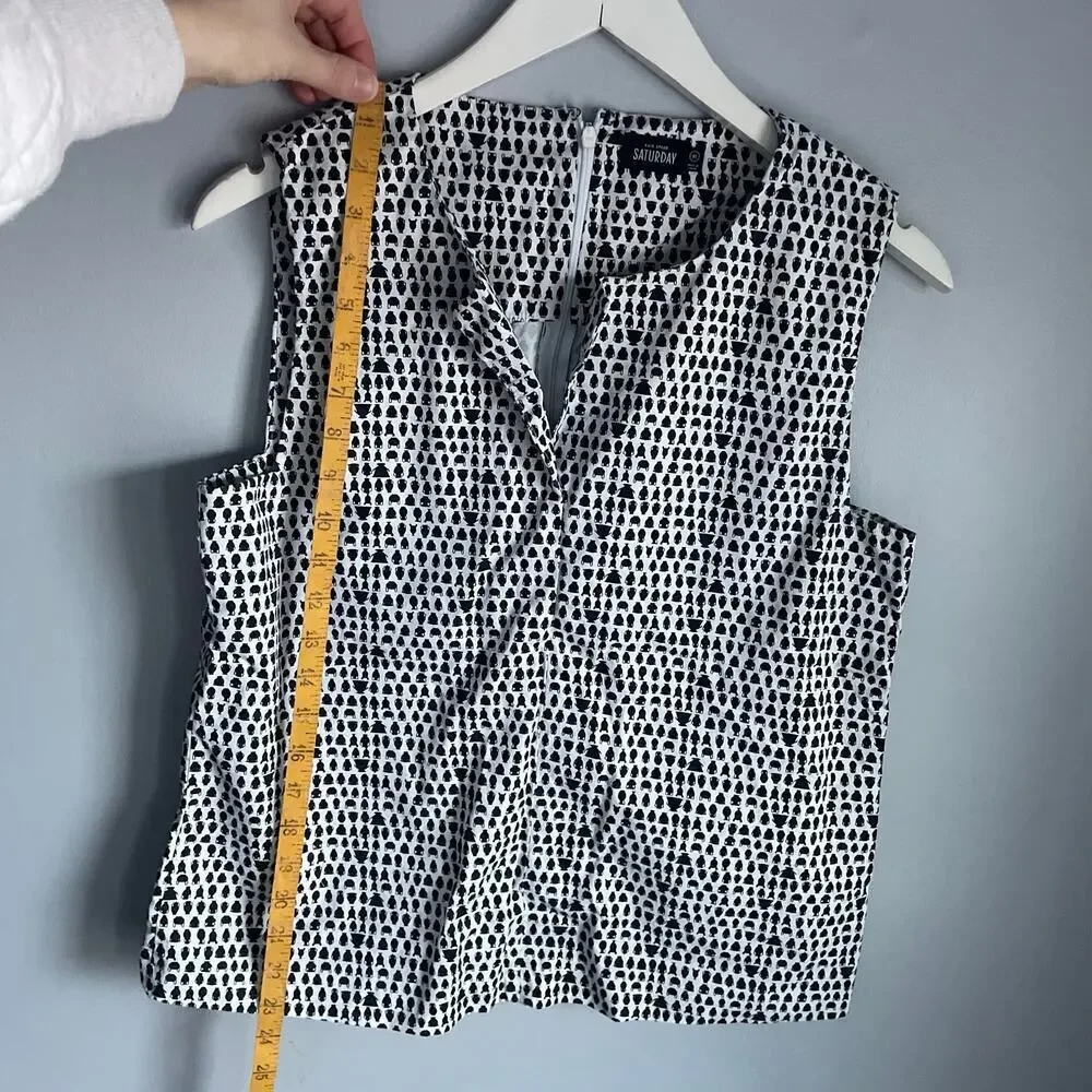 Kate Spade Saturday Ceramic Vase Print White Black Sleeveless Top Work Business
